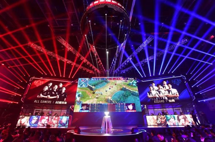 Top Esports 官方公告：打野选手 Tian 成为自由球员，正式断开联系